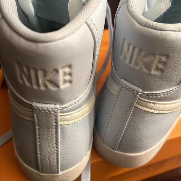 NWT Nike blazer light blue 9.5-10 women’s shoe - Picture 8 of 11